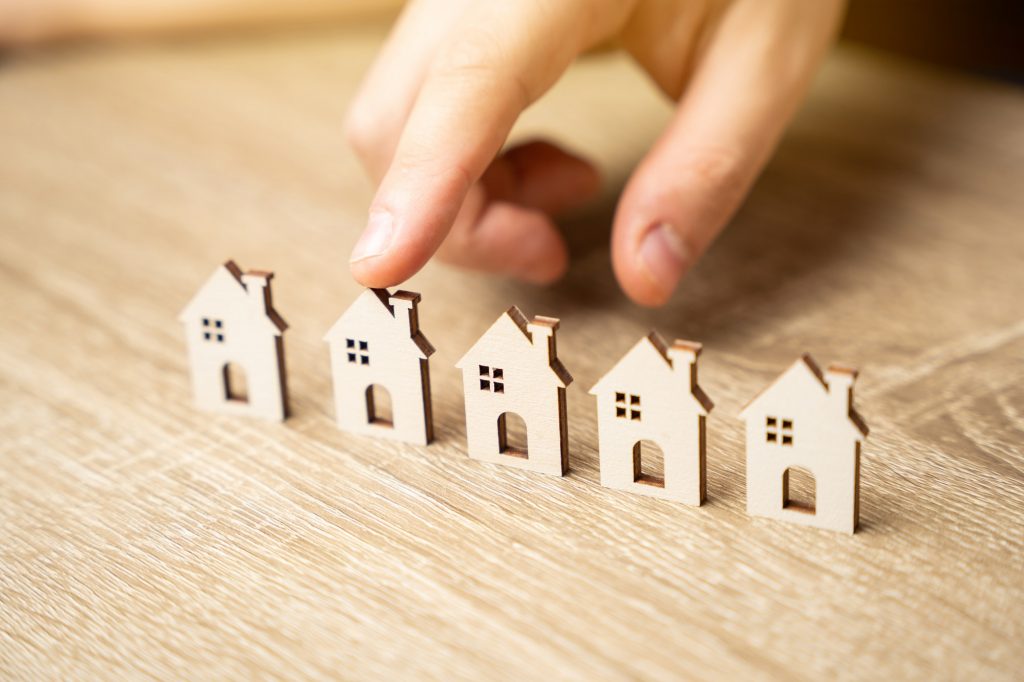 Select a house from the options. Guidance and help to navigate the different mortgage options.